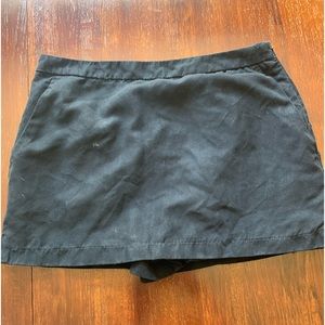 forever 21 black skort